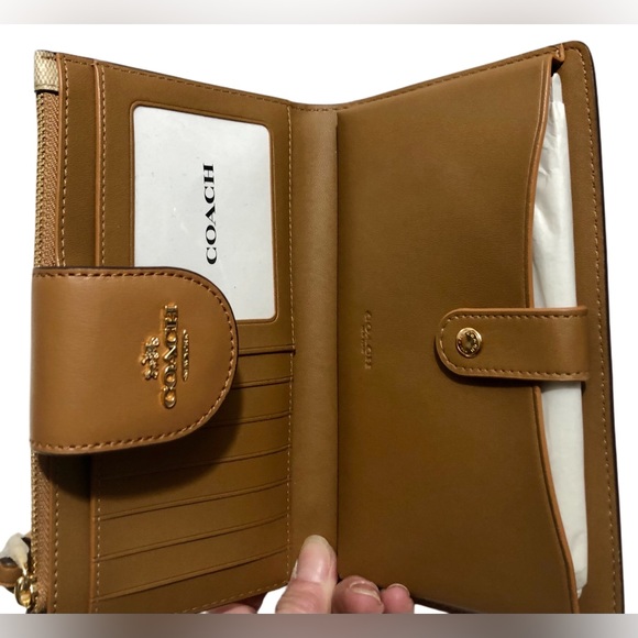 NWOT - COACH Tech Wallet In Colorblock Signature Canvas - Picture 3 of 9